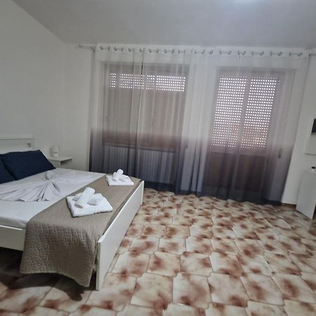 Tollo Cosy Corner Bed & Breakfast エクステリア 写真