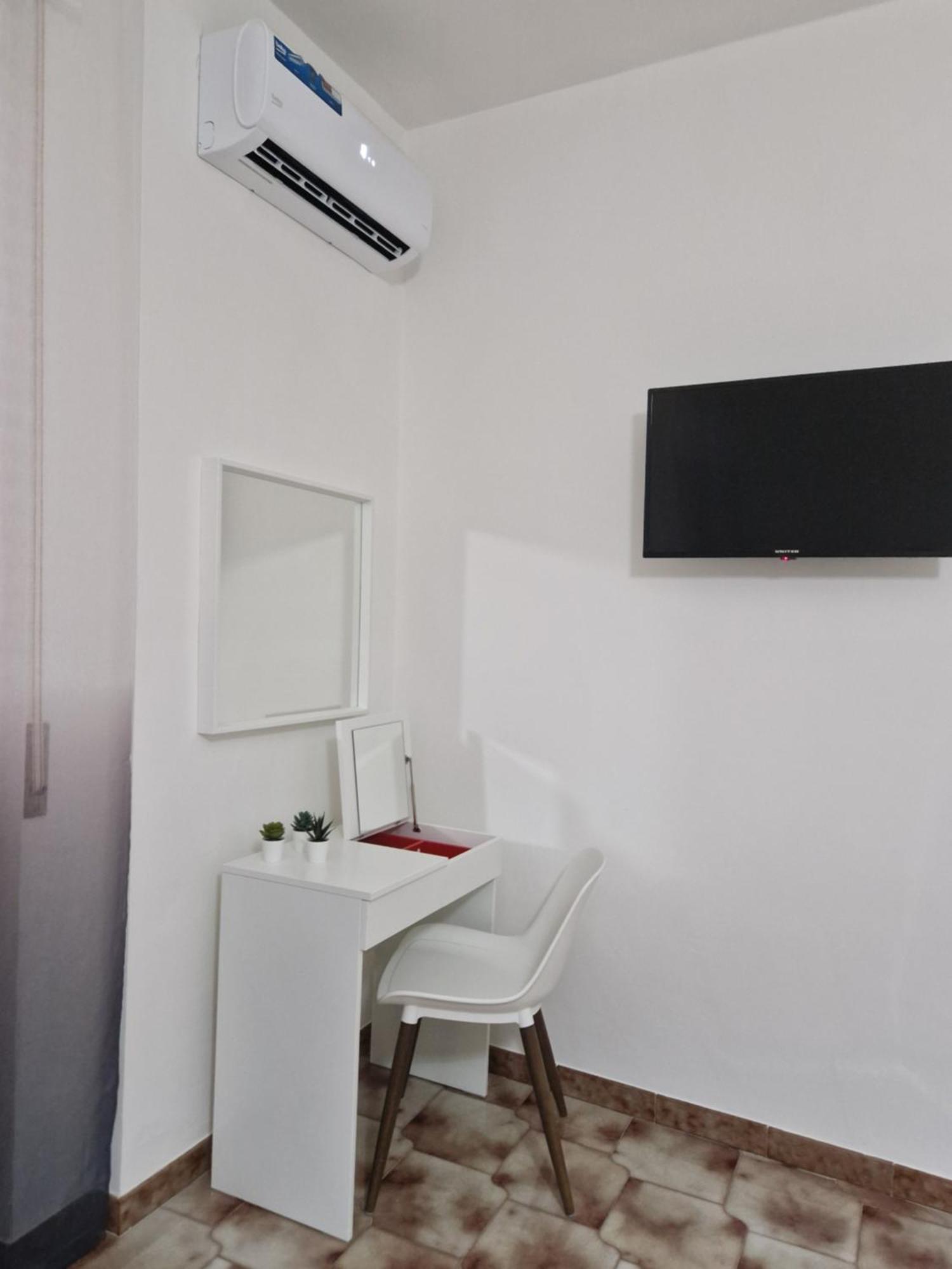 Tollo Cosy Corner Bed & Breakfast エクステリア 写真
