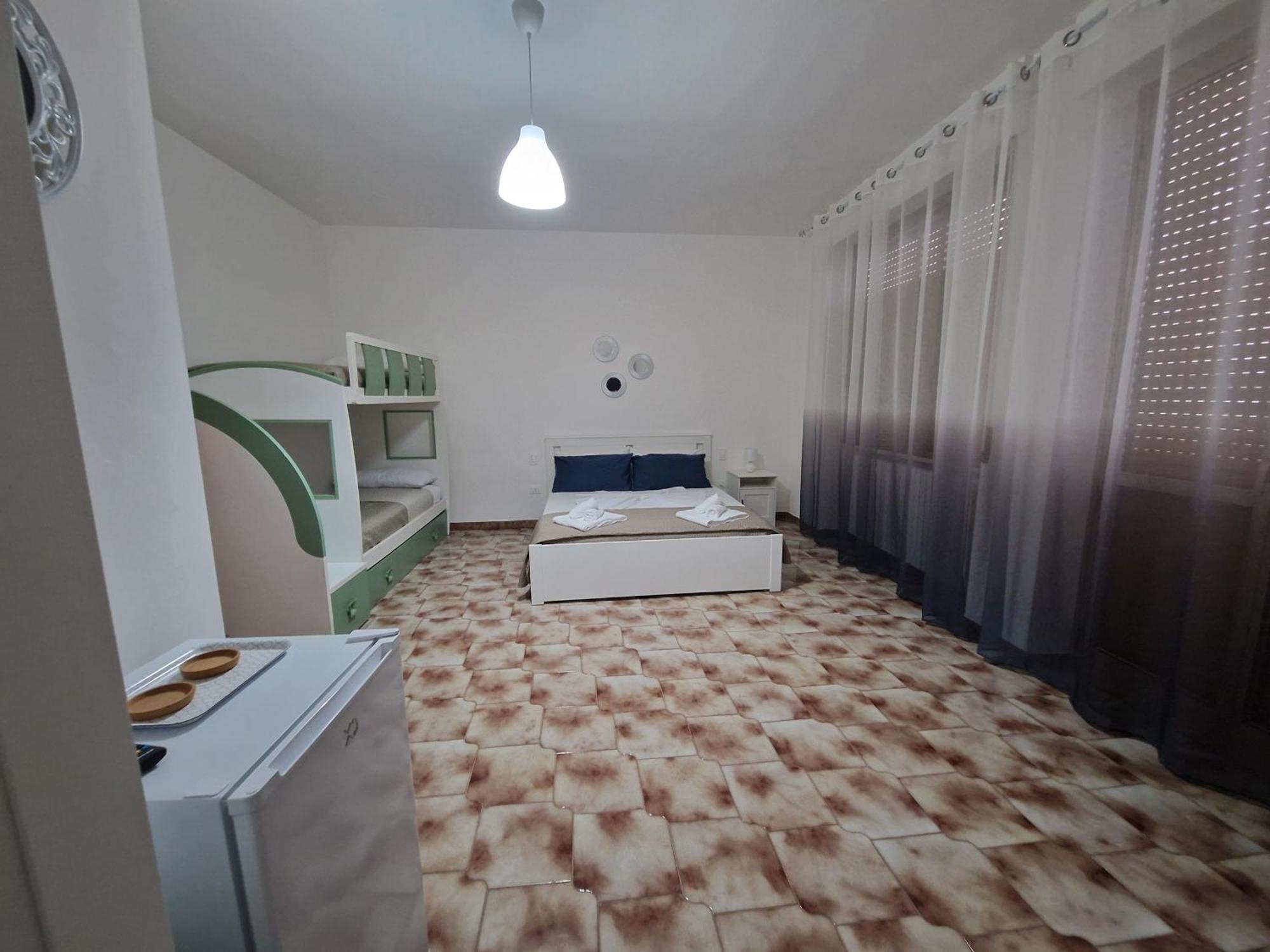 Tollo Cosy Corner Bed & Breakfast エクステリア 写真